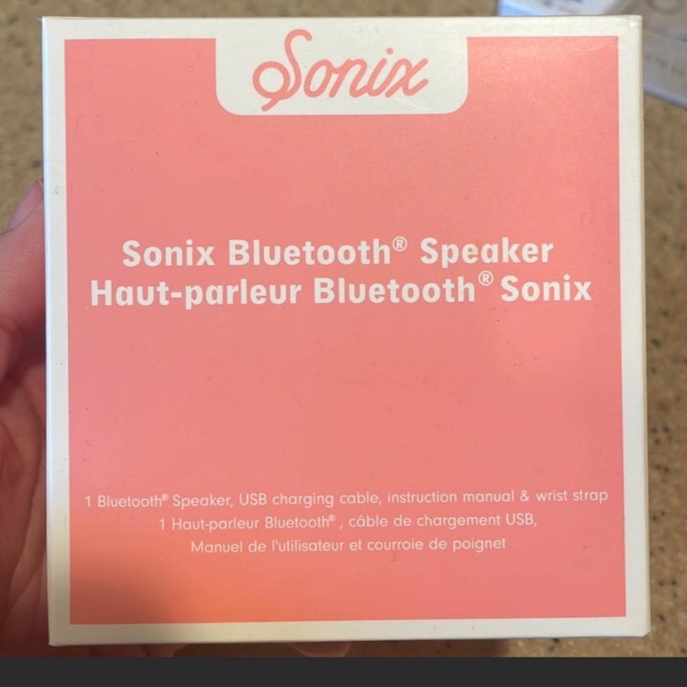 Sonix Bluetooth speaker new